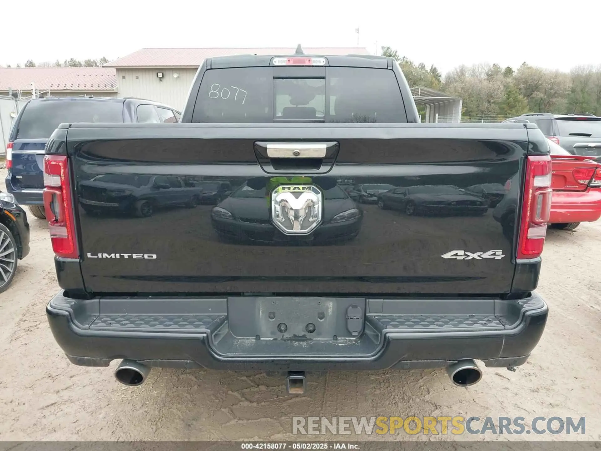 16 fotografías del automóvil dañado 1C6SRFHT5LN341876 RAM 1500 2020