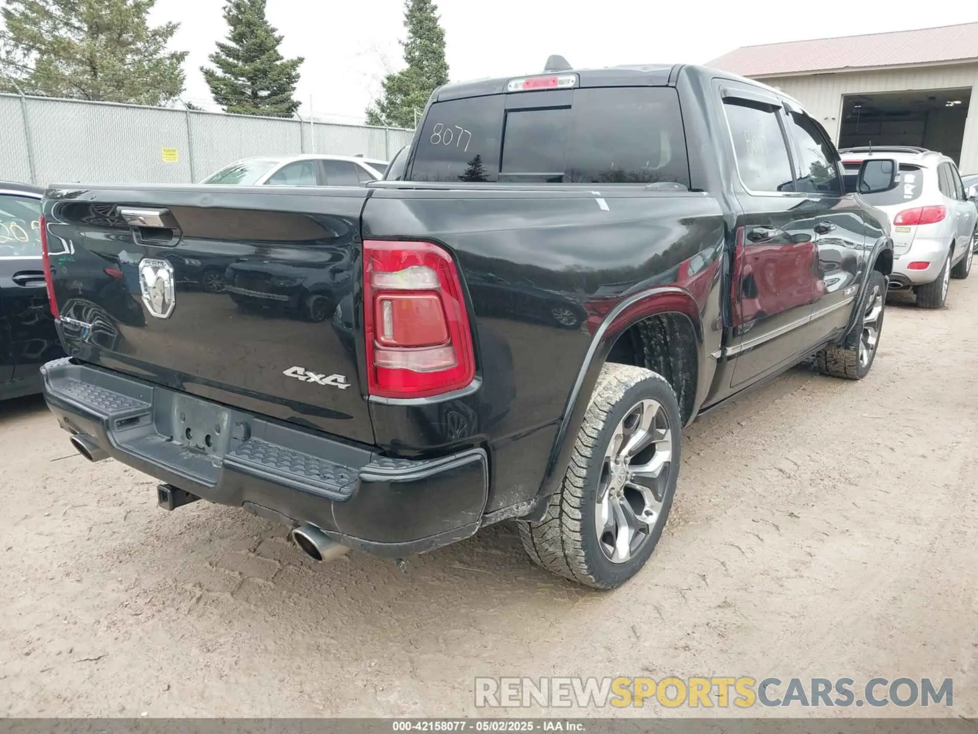 4 fotografías del automóvil dañado 1C6SRFHT5LN341876 RAM 1500 2020