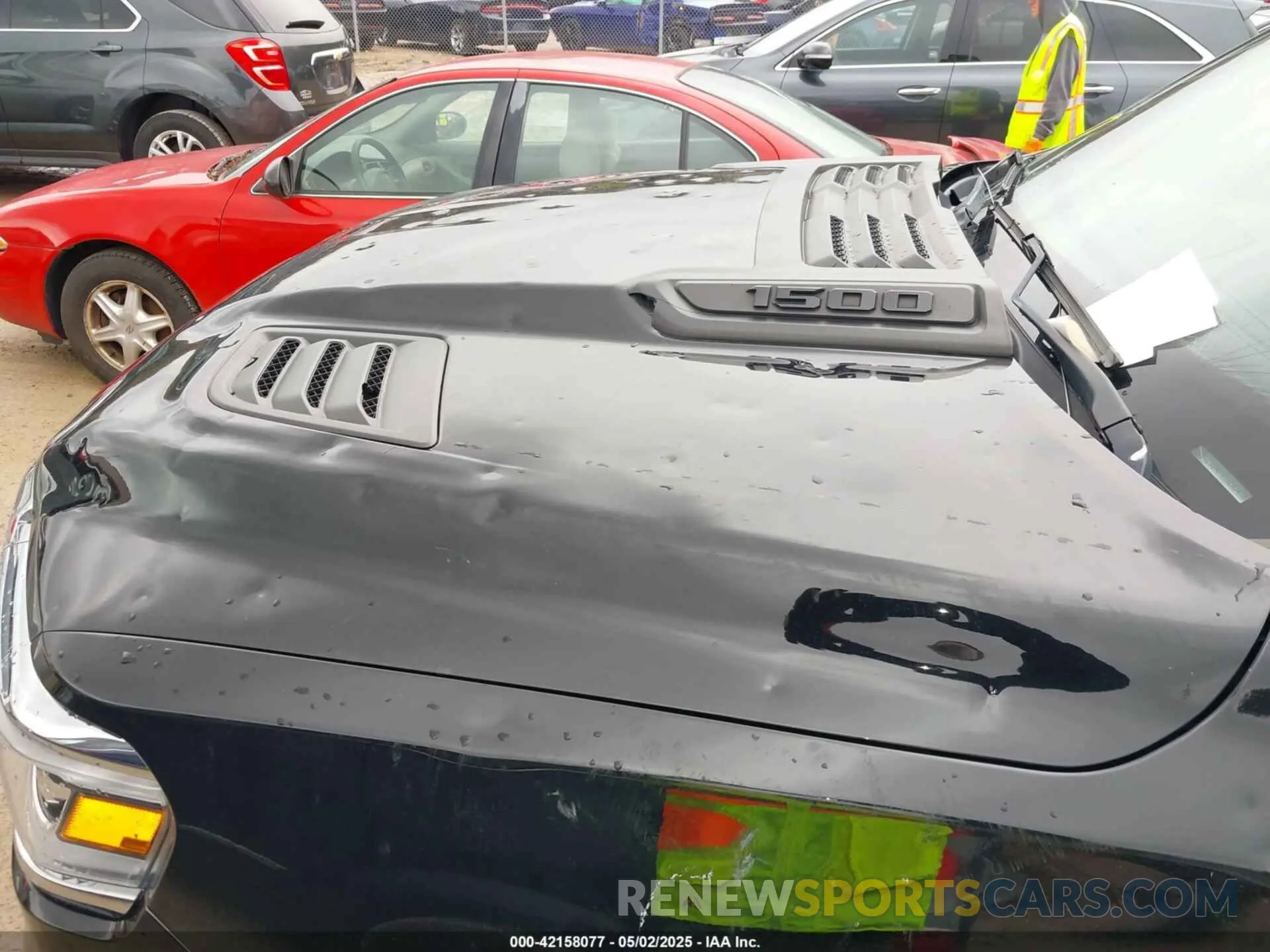6 fotografías del automóvil dañado 1C6SRFHT5LN341876 RAM 1500 2020