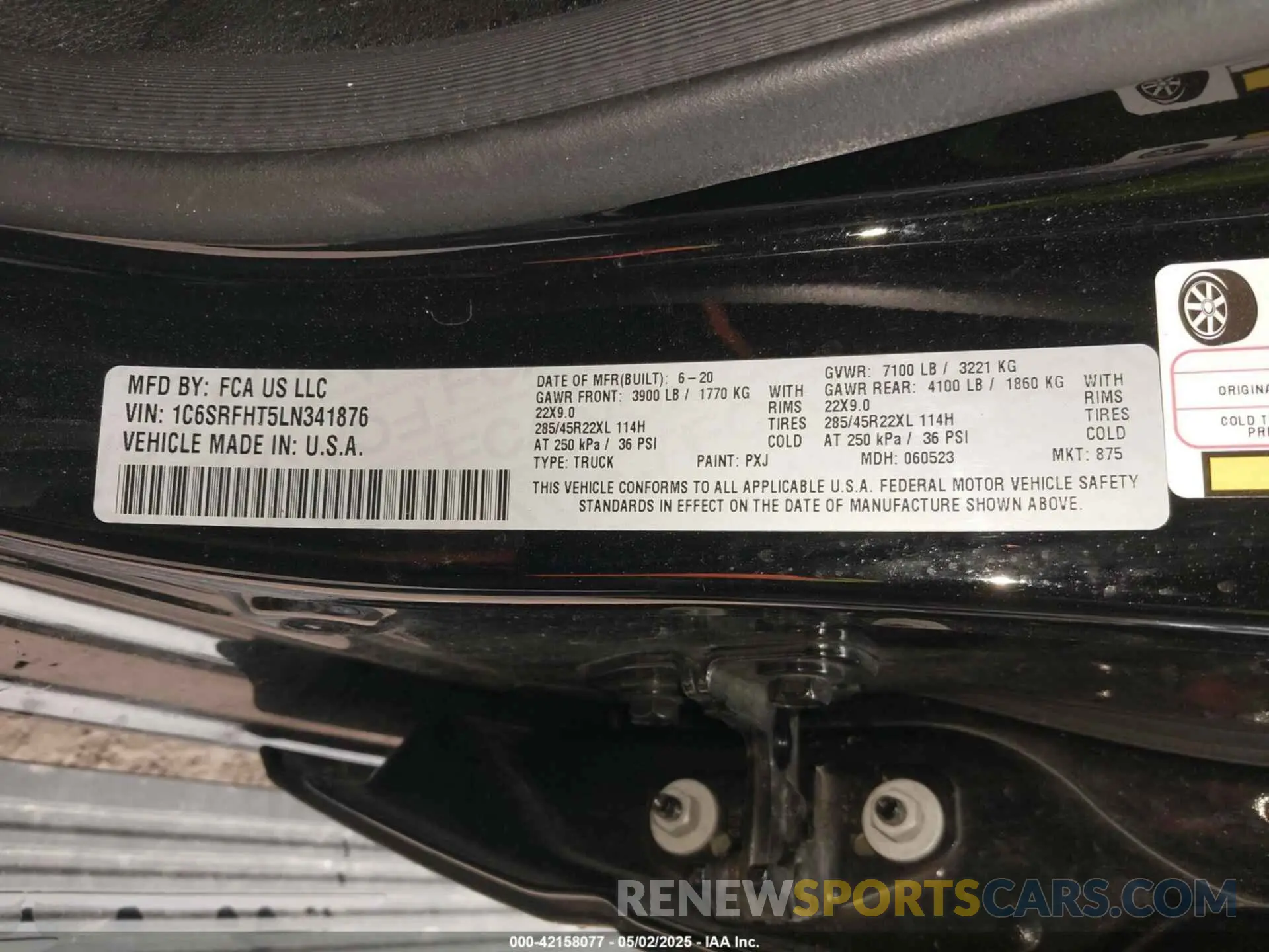 9 fotografías del automóvil dañado 1C6SRFHT5LN341876 RAM 1500 2020