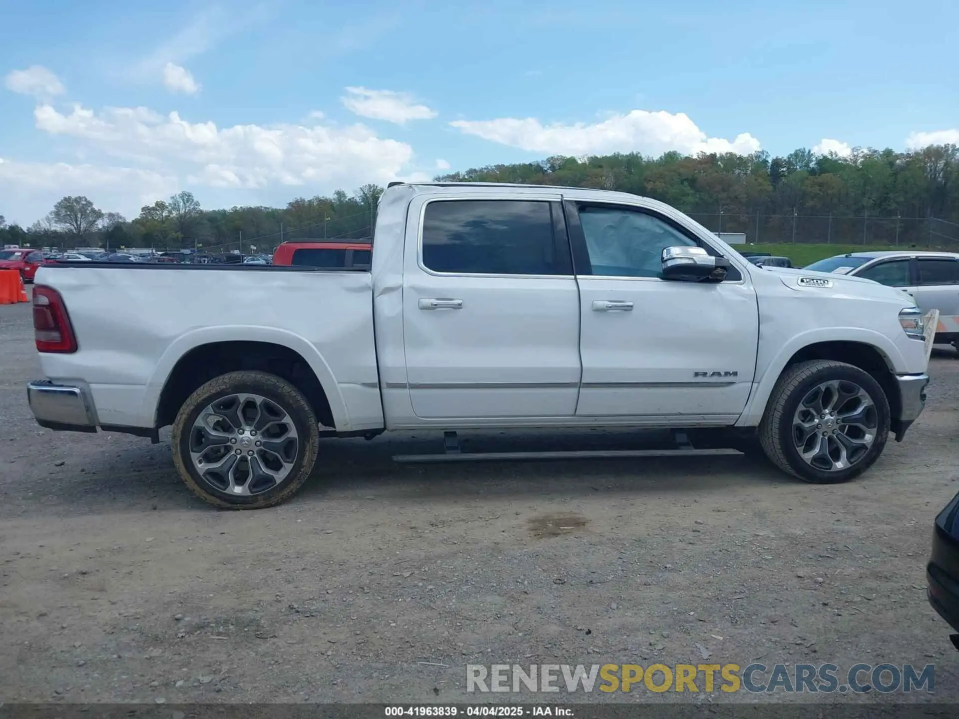 13 fotografías del automóvil dañado 1C6SRFHT6LN364034 RAM 1500 2020