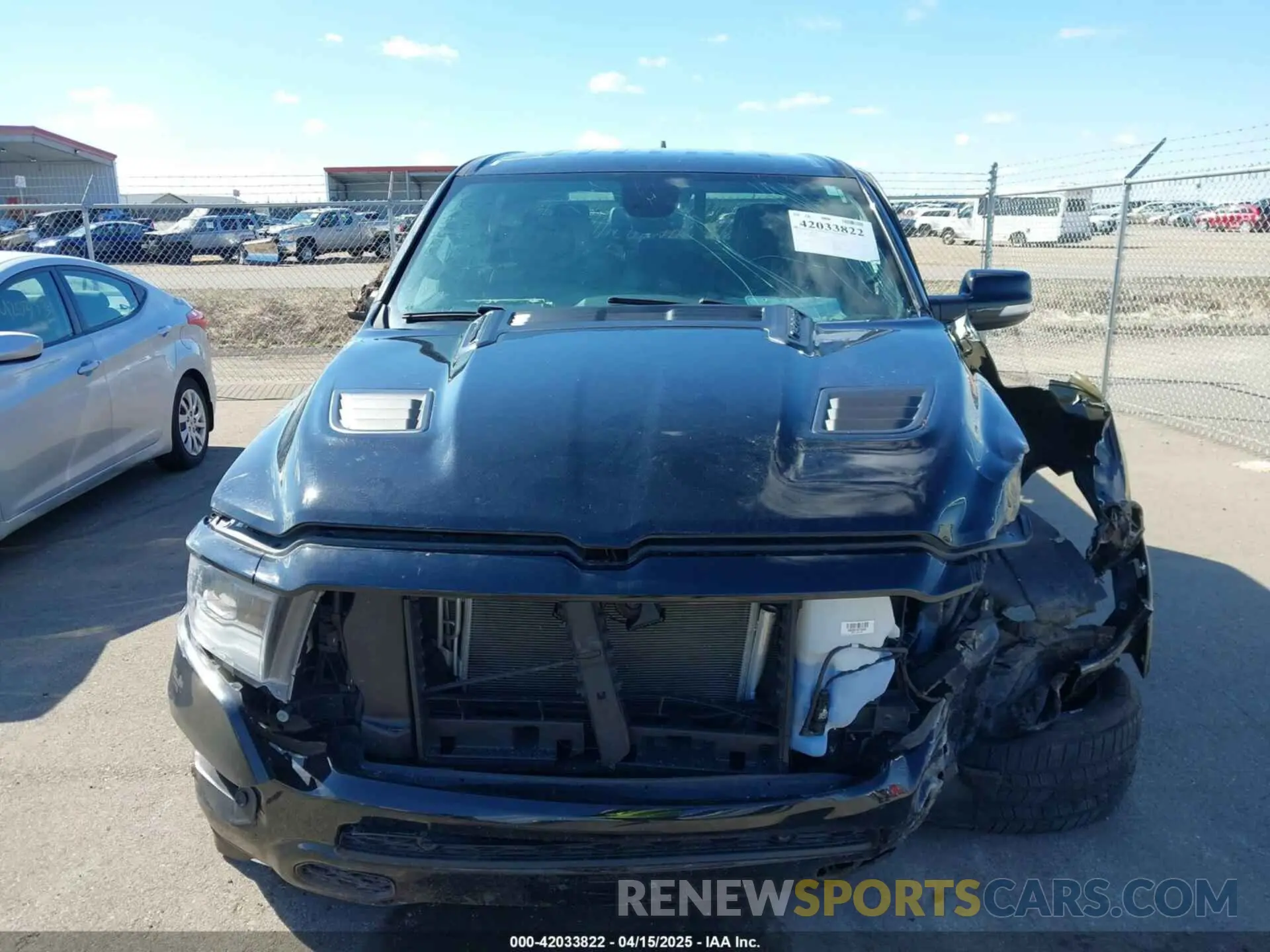 11 fotografías del automóvil dañado 1C6SRFJT0LN101435 RAM 1500 2020