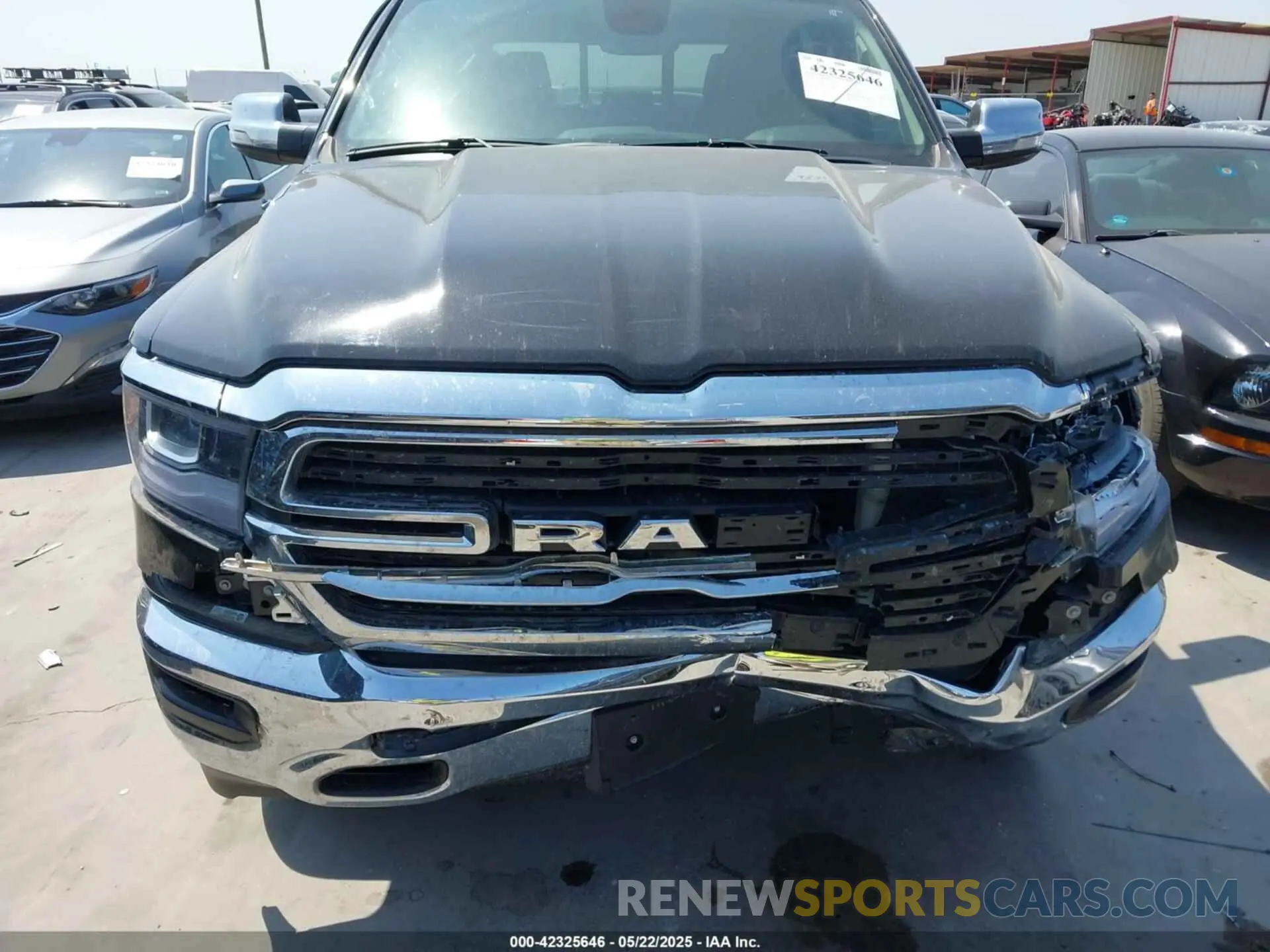 12 fotografías del automóvil dañado 1C6SRFJT0LN323862 RAM 1500 2020