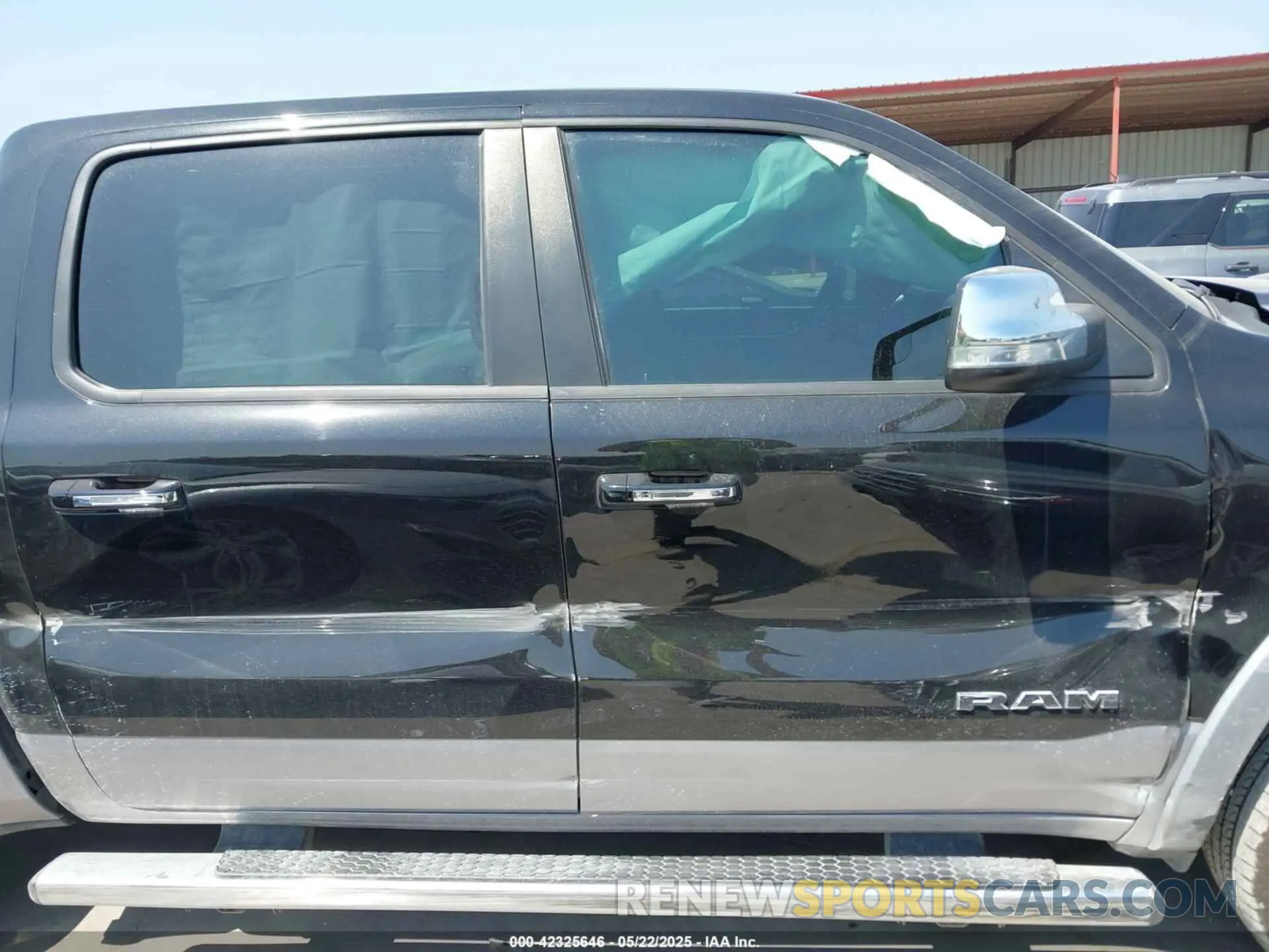 13 fotografías del automóvil dañado 1C6SRFJT0LN323862 RAM 1500 2020