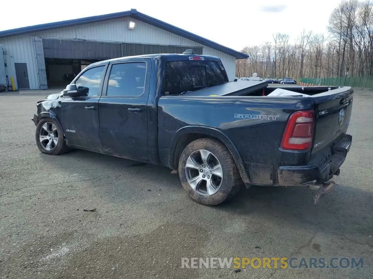 2 fotografías del automóvil dañado 1C6SRFJT1LN106854 RAM 1500 2020