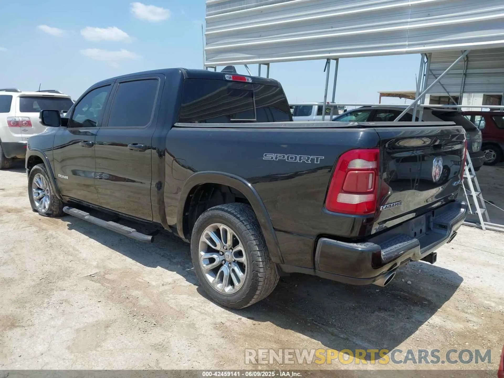 3 fotografías del automóvil dañado 1C6SRFJT1LN287776 RAM 1500 2020