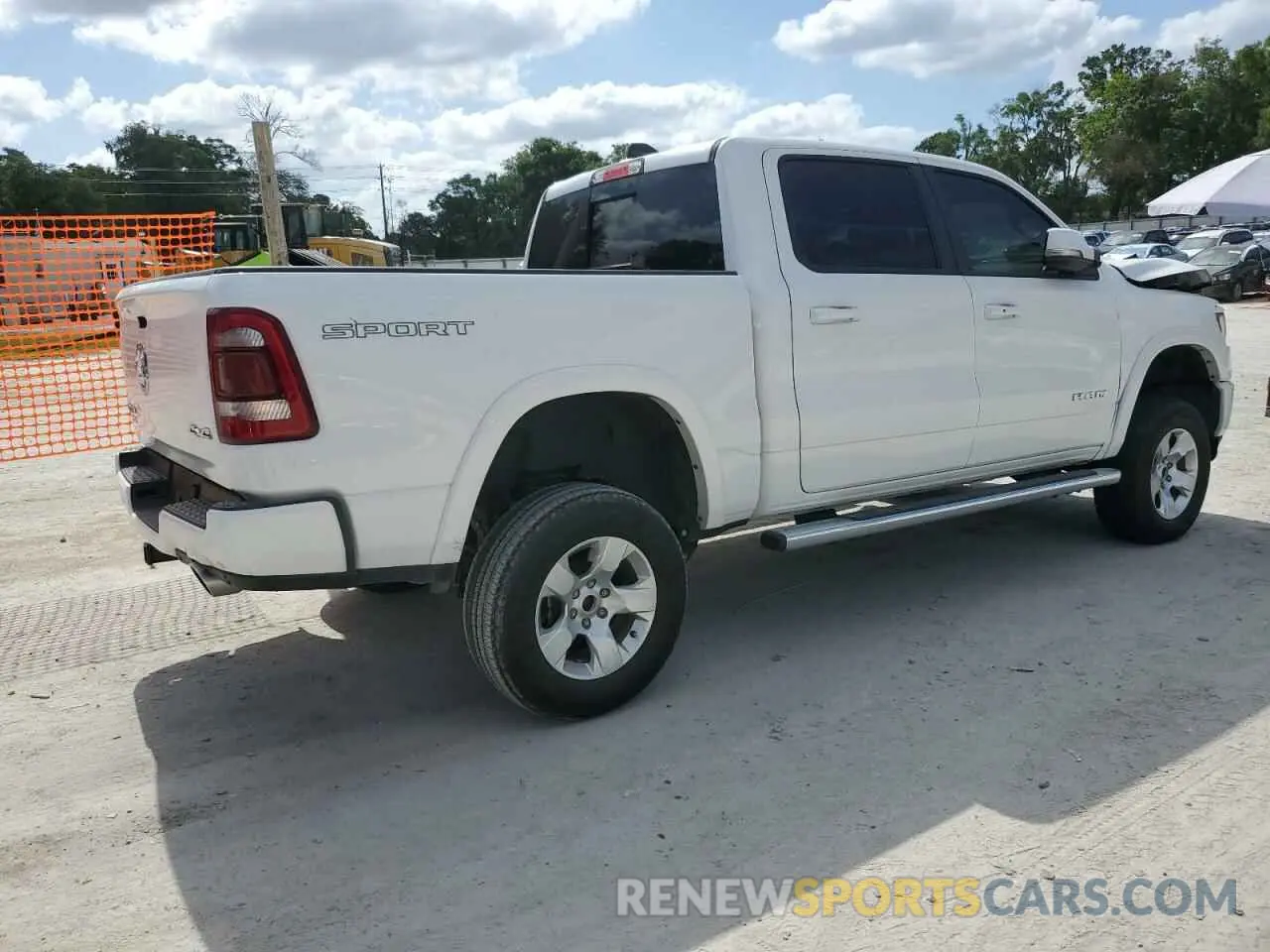 3 fotografías del automóvil dañado 1C6SRFJT1LN296722 RAM 1500 2020