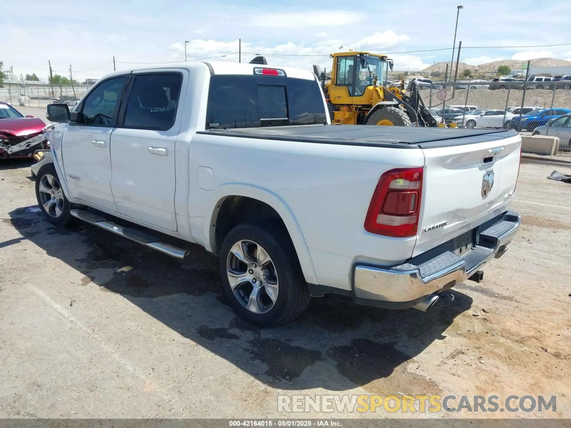 3 fotografías del automóvil dañado 1C6SRFJT1LN377445 RAM 1500 2020