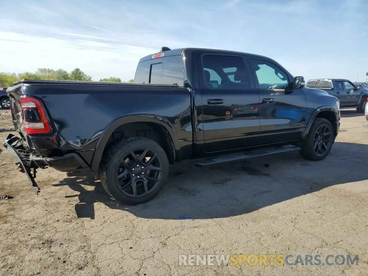 3 fotografías del automóvil dañado 1C6SRFJT3LN374448 RAM 1500 2020
