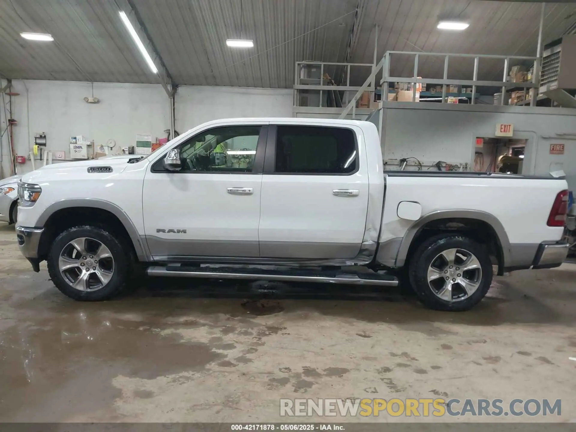 14 fotografías del automóvil dañado 1C6SRFJT4LN356072 RAM 1500 2020
