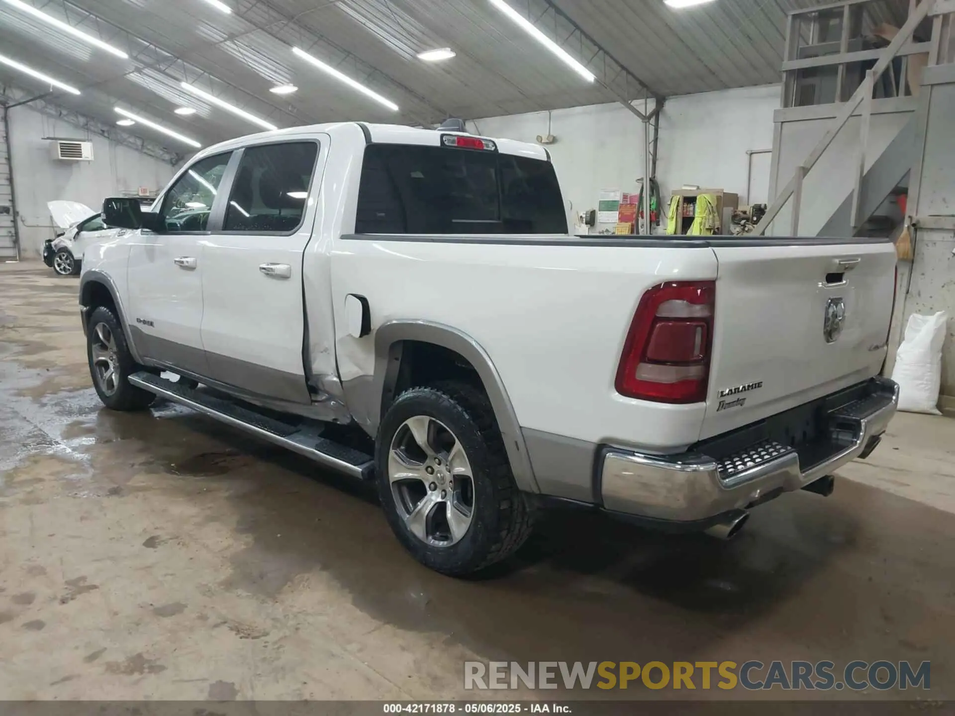 3 fotografías del automóvil dañado 1C6SRFJT4LN356072 RAM 1500 2020