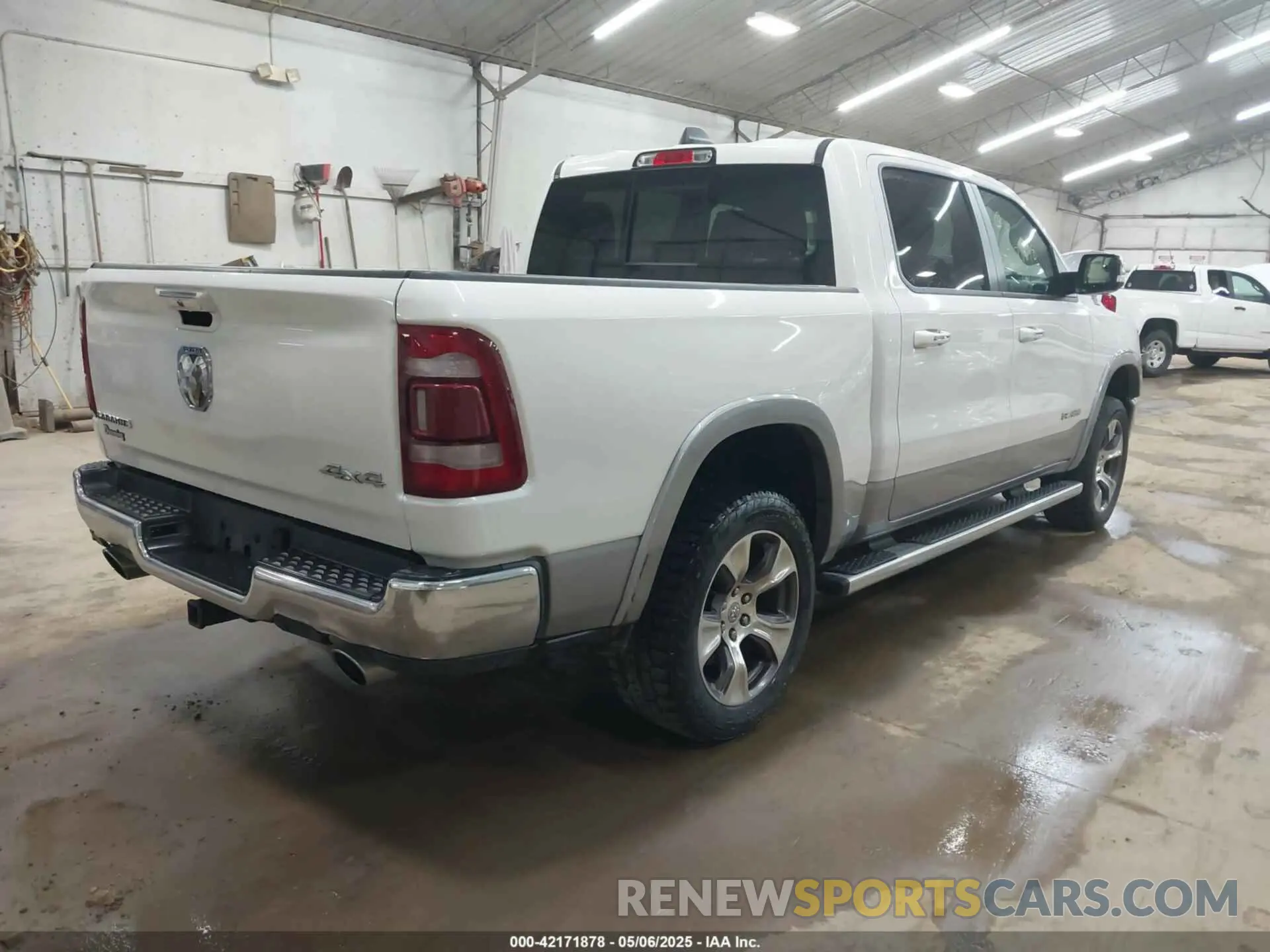 4 fotografías del automóvil dañado 1C6SRFJT4LN356072 RAM 1500 2020