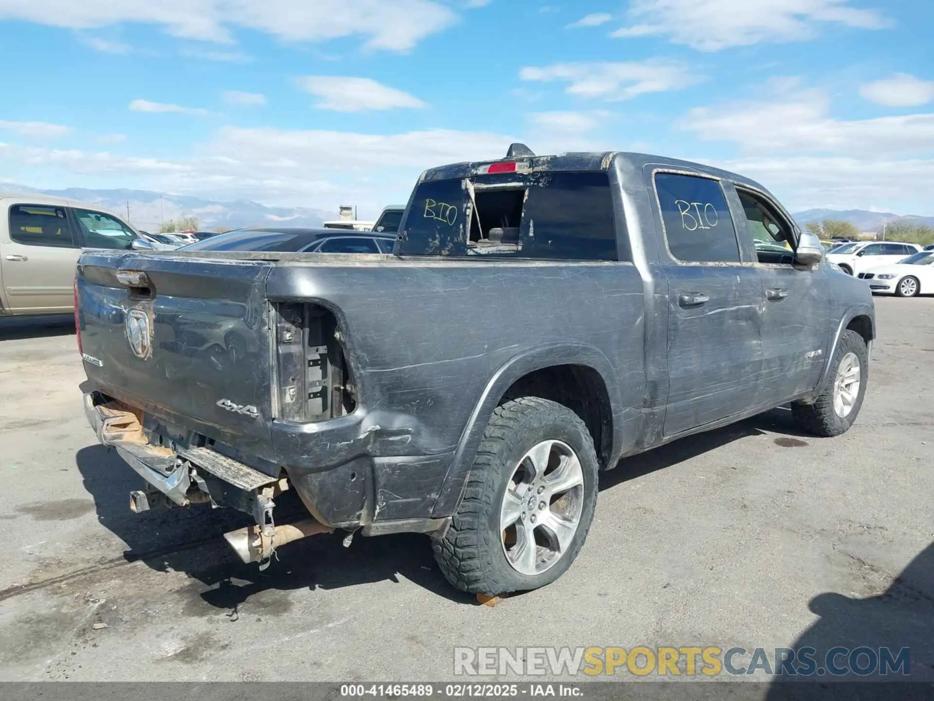 4 fotografías del automóvil dañado 1C6SRFJT5LN265554 RAM 1500 2020