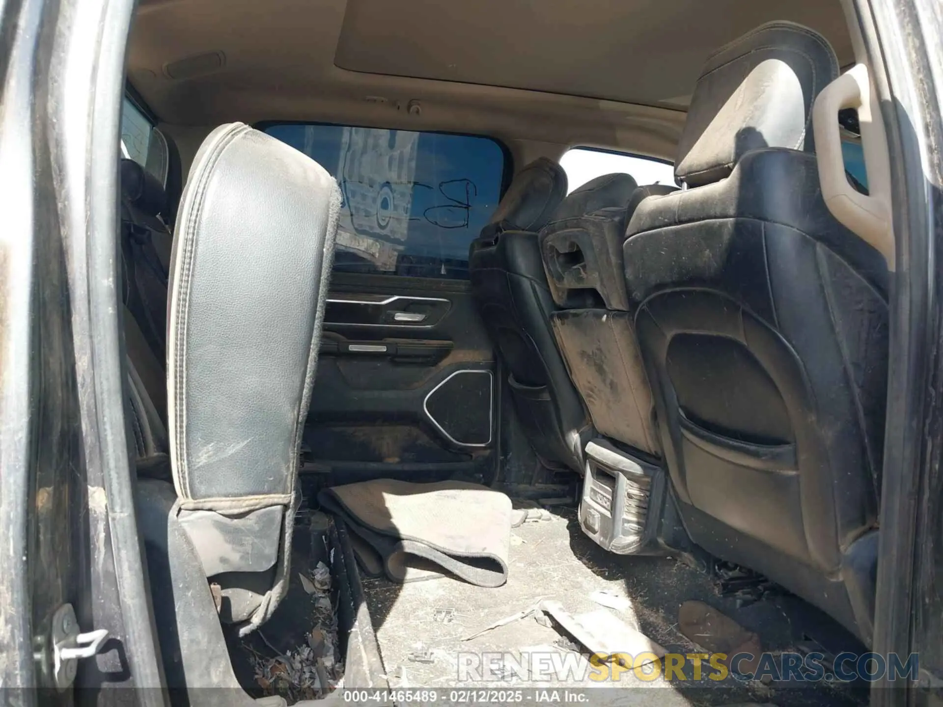 8 fotografías del automóvil dañado 1C6SRFJT5LN265554 RAM 1500 2020