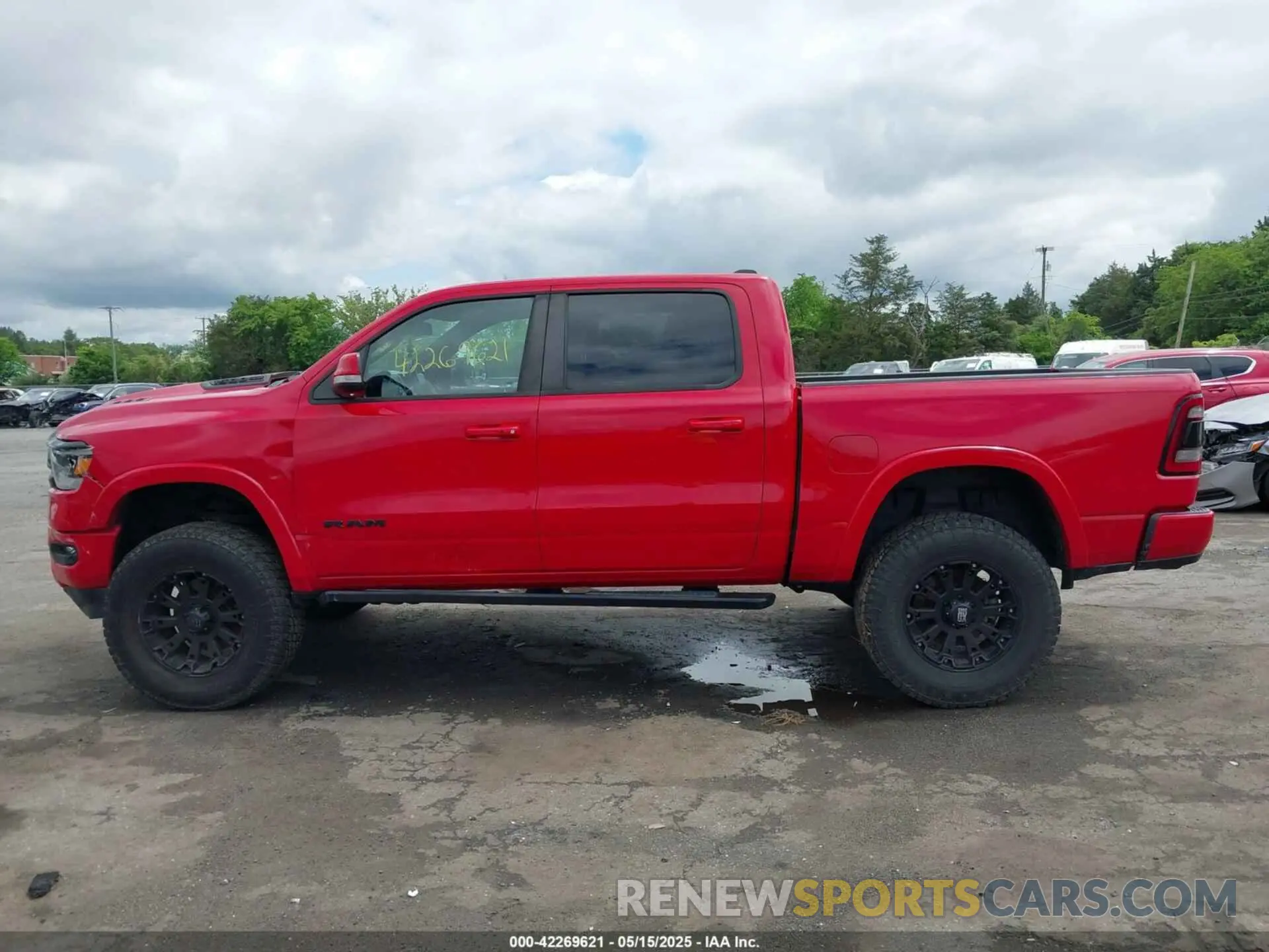 14 fotografías del automóvil dañado 1C6SRFJT6LN183087 RAM 1500 2020