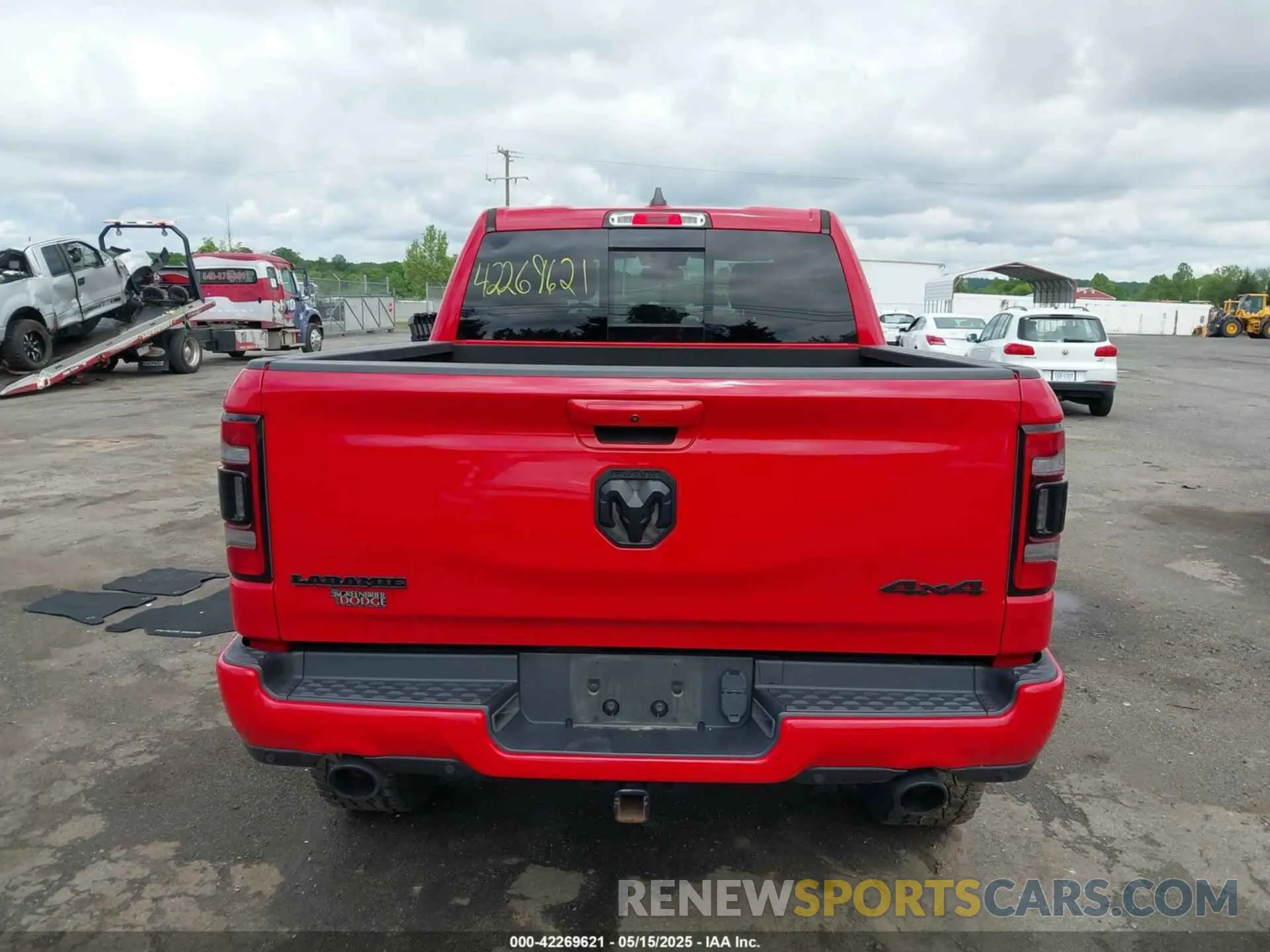 16 fotografías del automóvil dañado 1C6SRFJT6LN183087 RAM 1500 2020