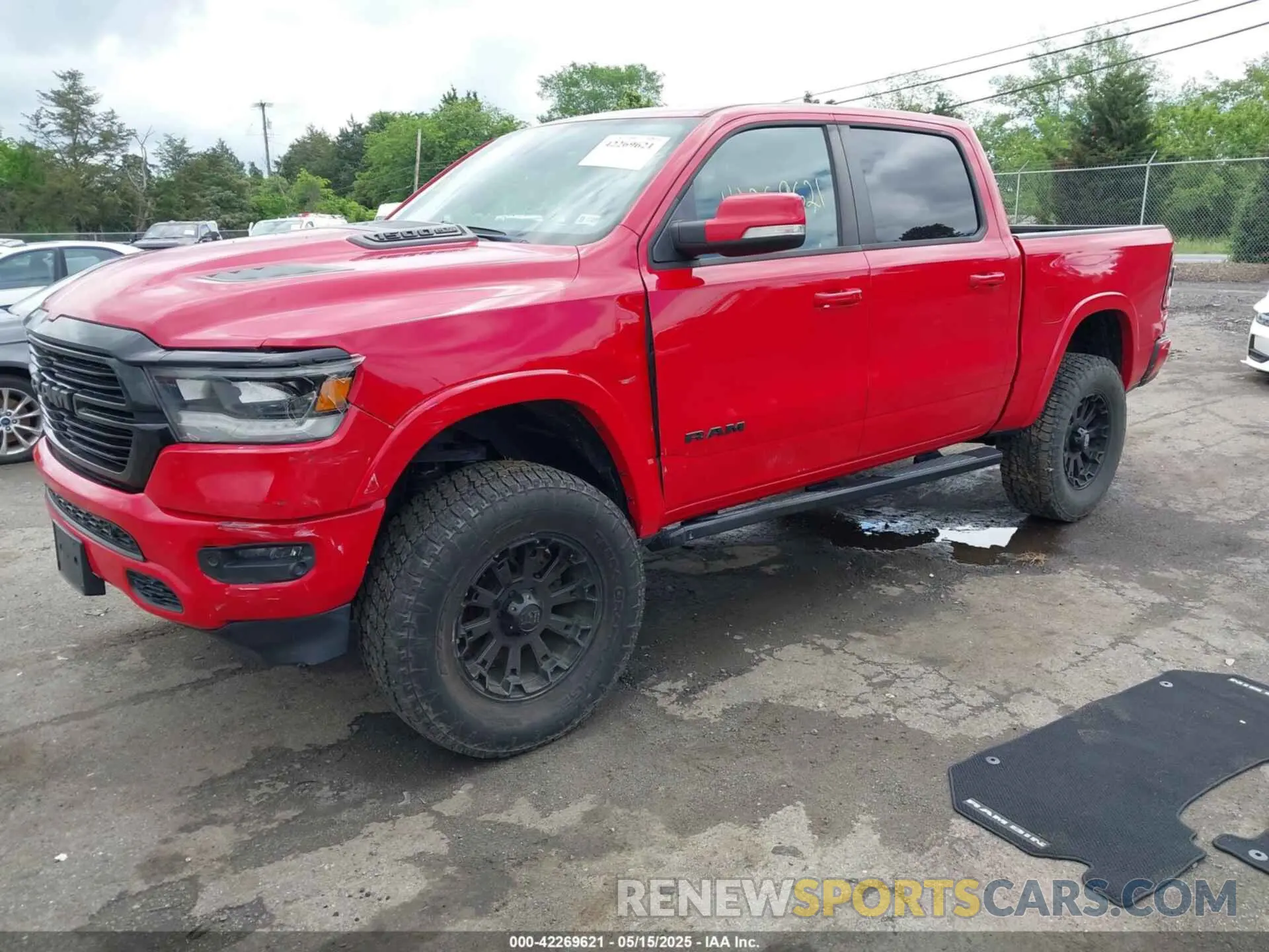 2 fotografías del automóvil dañado 1C6SRFJT6LN183087 RAM 1500 2020