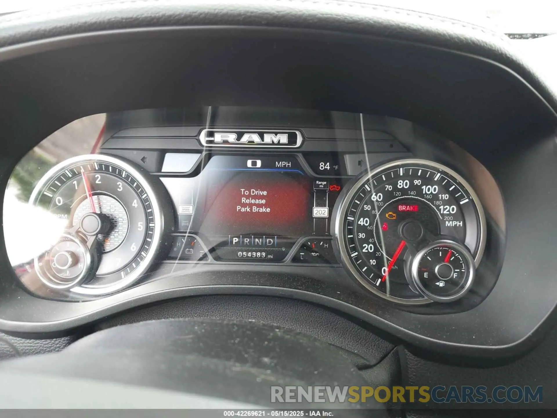 7 fotografías del automóvil dañado 1C6SRFJT6LN183087 RAM 1500 2020
