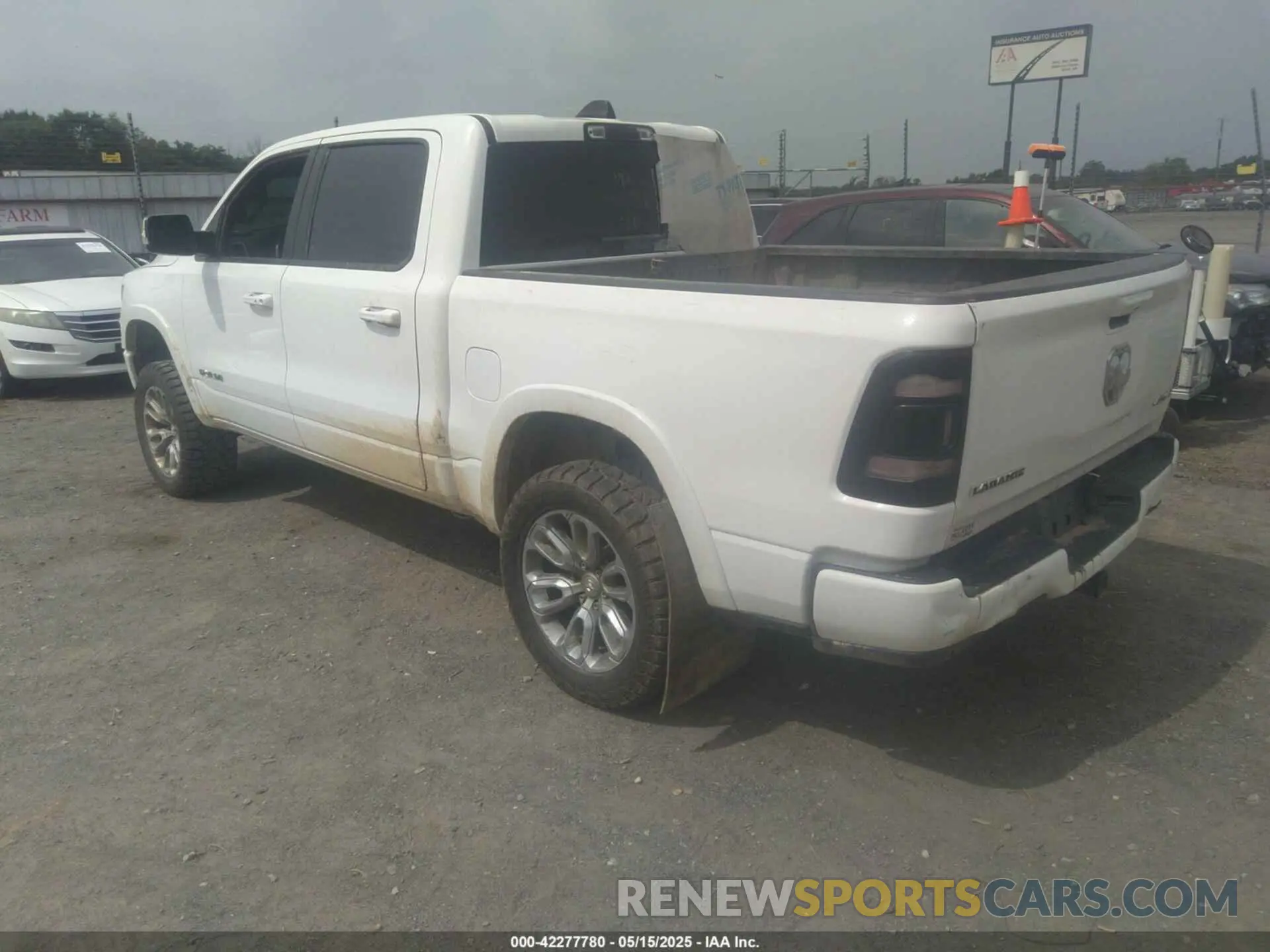 3 fotografías del automóvil dañado 1C6SRFJT6LN398405 RAM 1500 2020