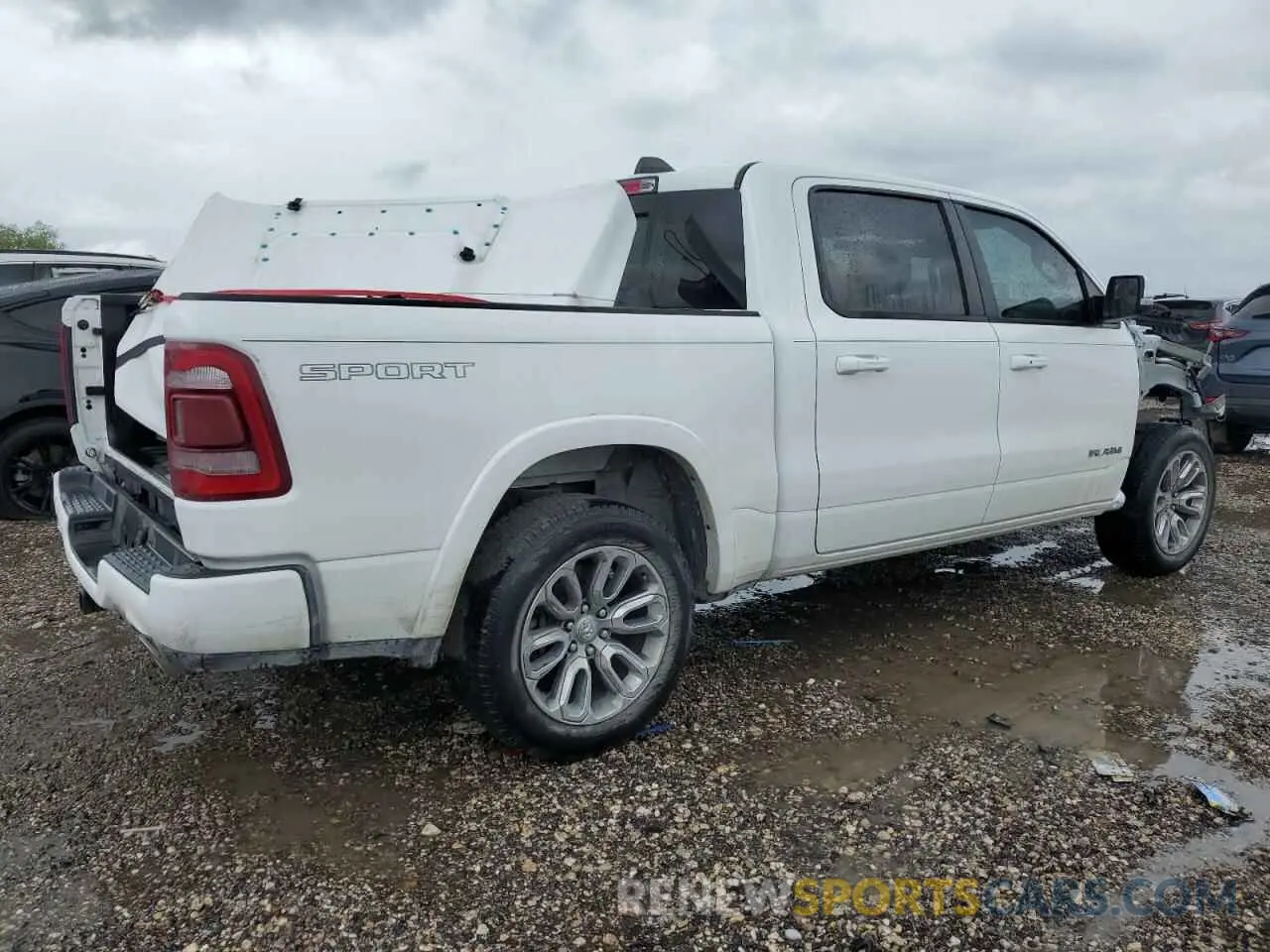 3 fotografías del automóvil dañado 1C6SRFJT9LN143232 RAM 1500 2020