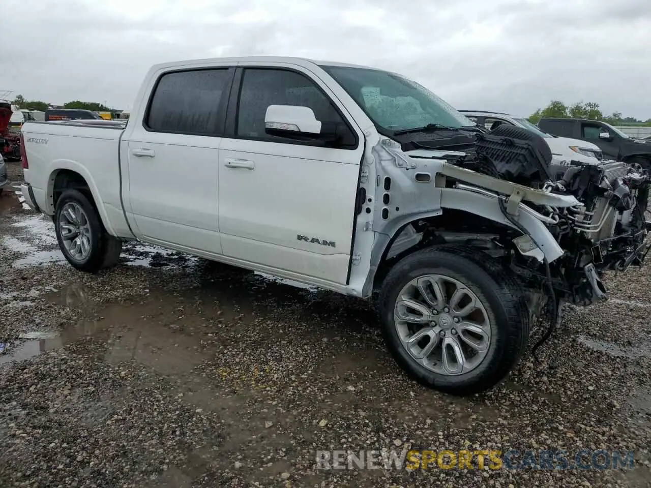 4 fotografías del automóvil dañado 1C6SRFJT9LN143232 RAM 1500 2020