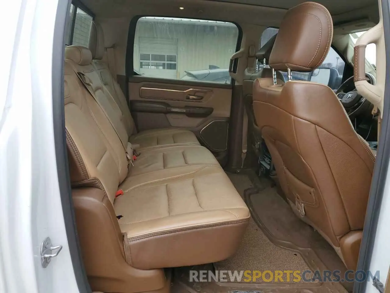 10 fotografías del automóvil dañado 1C6SRFKT4LN305234 RAM 1500 2020