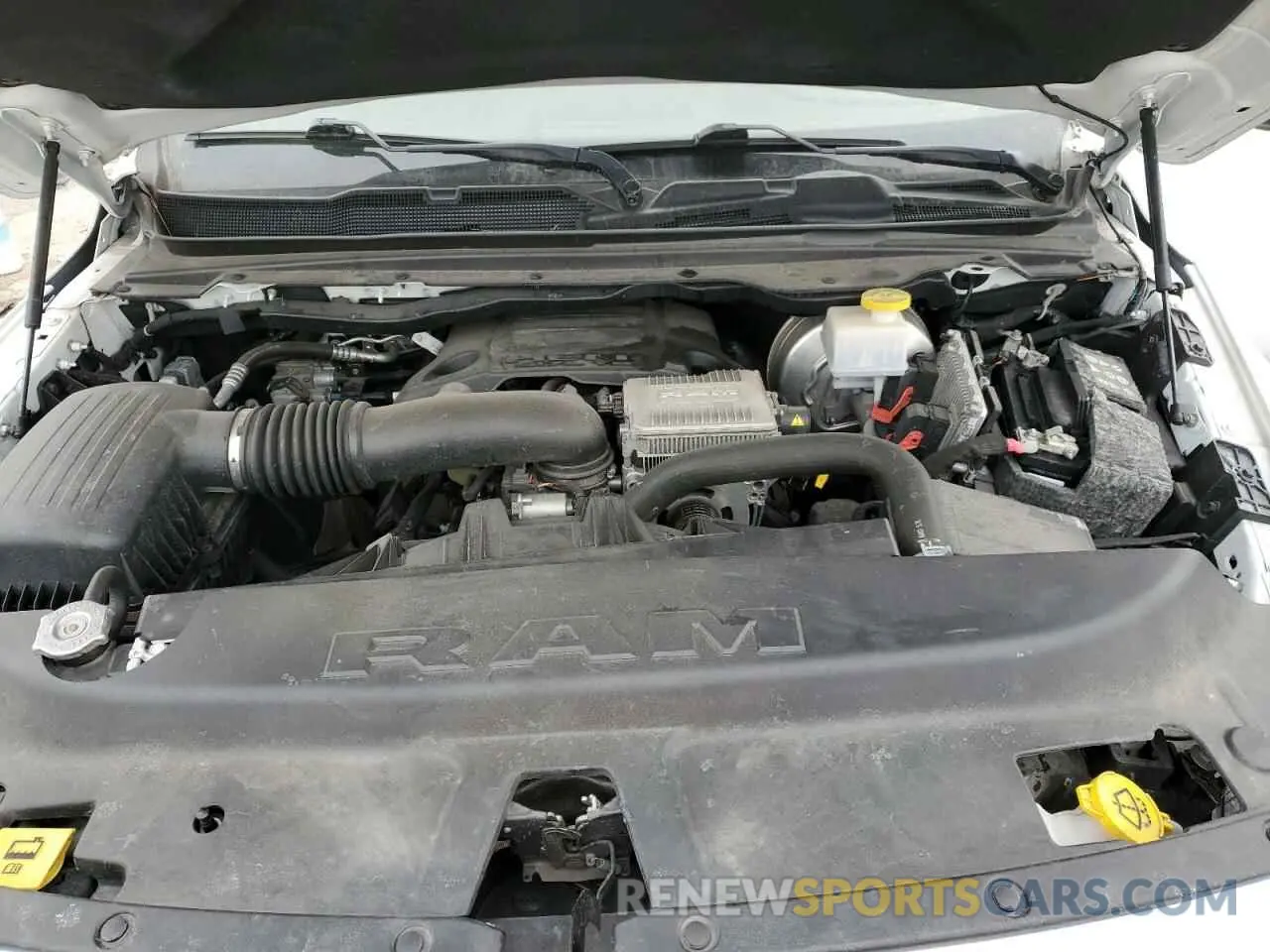 11 fotografías del automóvil dañado 1C6SRFKT4LN305234 RAM 1500 2020