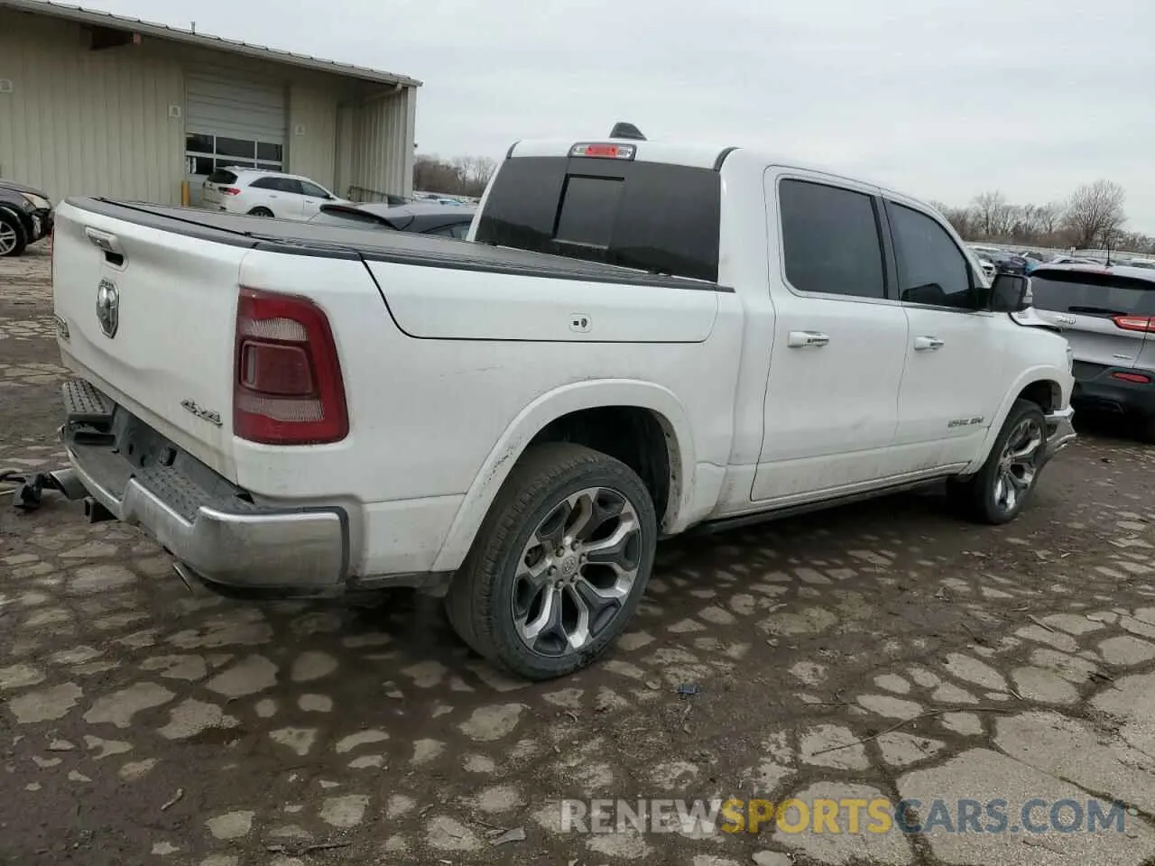 3 fotografías del automóvil dañado 1C6SRFKT4LN305234 RAM 1500 2020