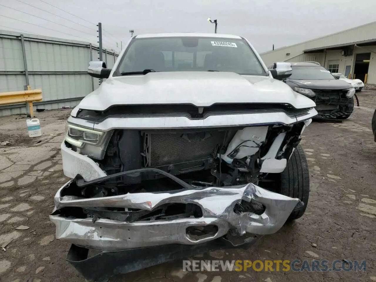 5 fotografías del automóvil dañado 1C6SRFKT4LN305234 RAM 1500 2020