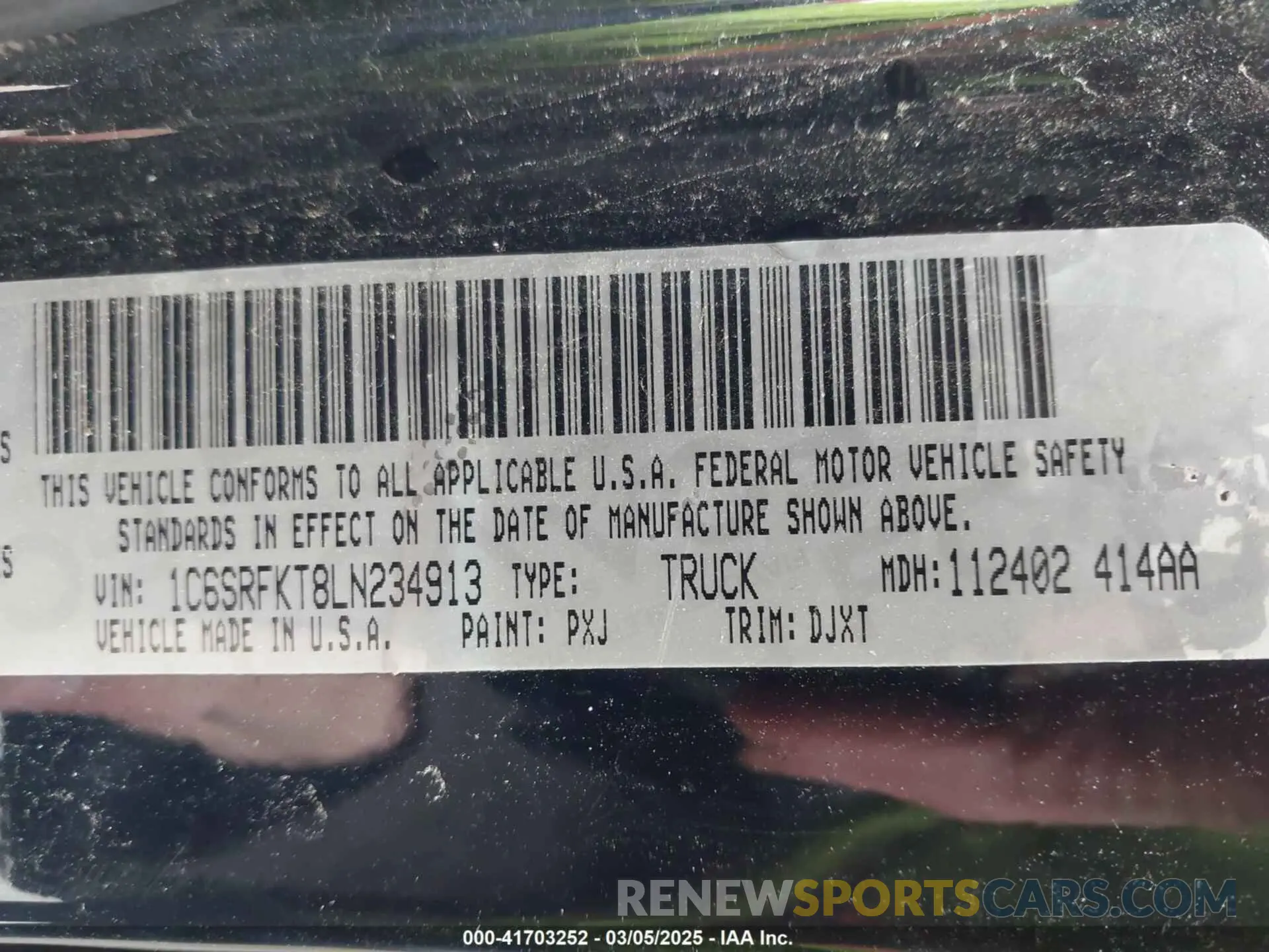 9 fotografías del automóvil dañado 1C6SRFKT8LN234913 RAM 1500 2020