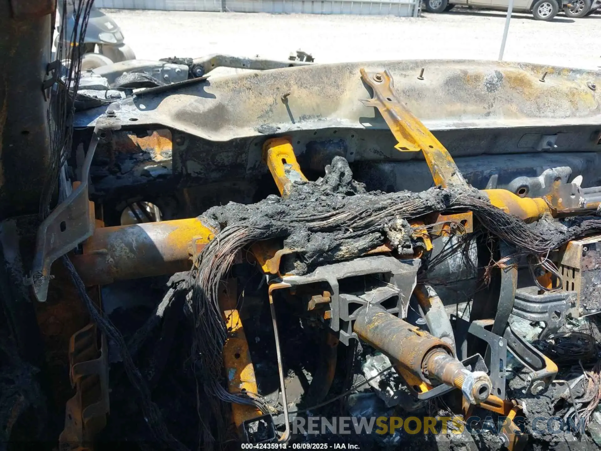 7 fotografías del automóvil dañado 1C6SRFKT9LN180750 RAM 1500 2020