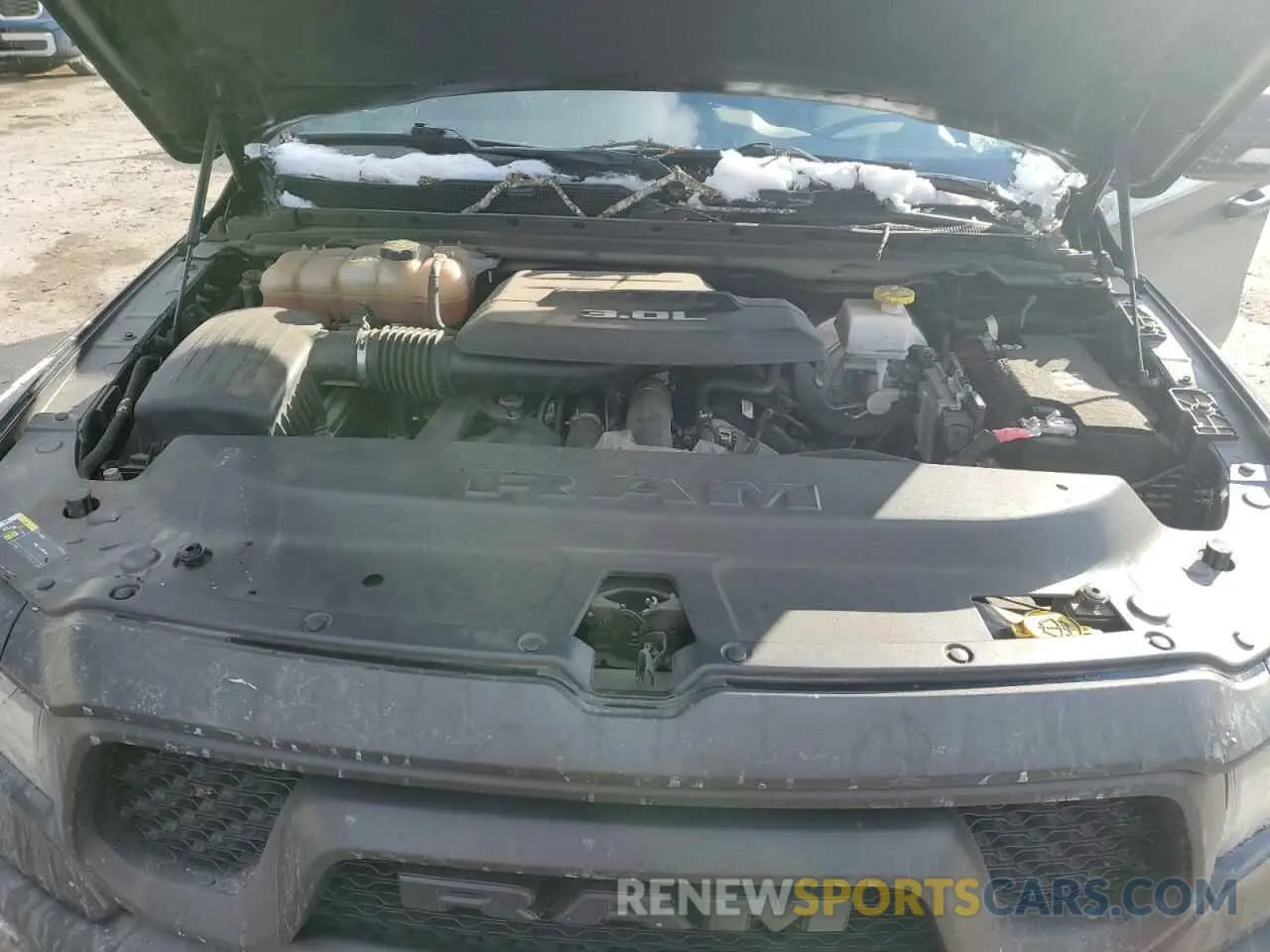11 fotografías del automóvil dañado 1C6SRFLM6LN306991 RAM 1500 2020
