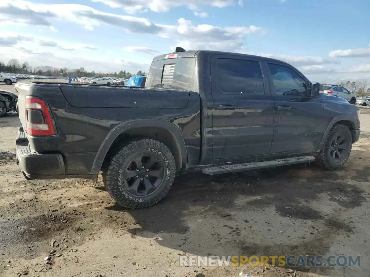 3 fotografías del automóvil dañado 1C6SRFLM6LN306991 RAM 1500 2020