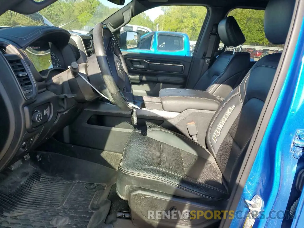 7 fotografías del automóvil dañado 1C6SRFLM9LN359457 RAM 1500 2020