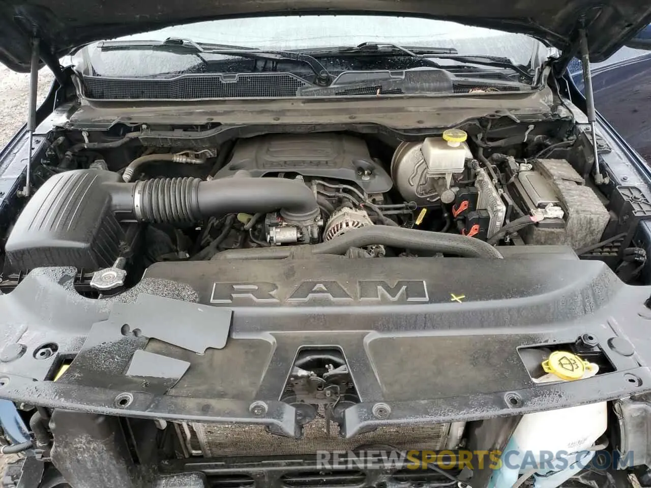11 fotografías del automóvil dañado 1C6SRFLT0LN220681 RAM 1500 2020
