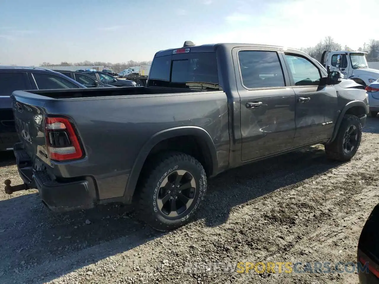 3 fotografías del automóvil dañado 1C6SRFLT1LN148339 RAM 1500 2020