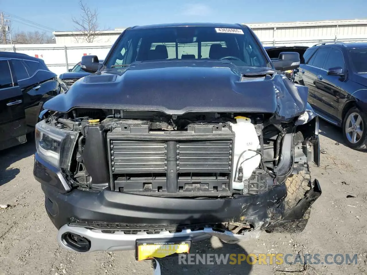 5 fotografías del automóvil dañado 1C6SRFLT1LN148339 RAM 1500 2020