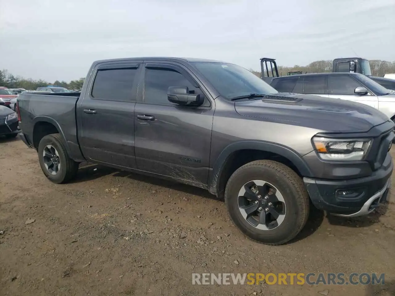 4 fotografías del automóvil dañado 1C6SRFLT5LN154225 RAM 1500 2020