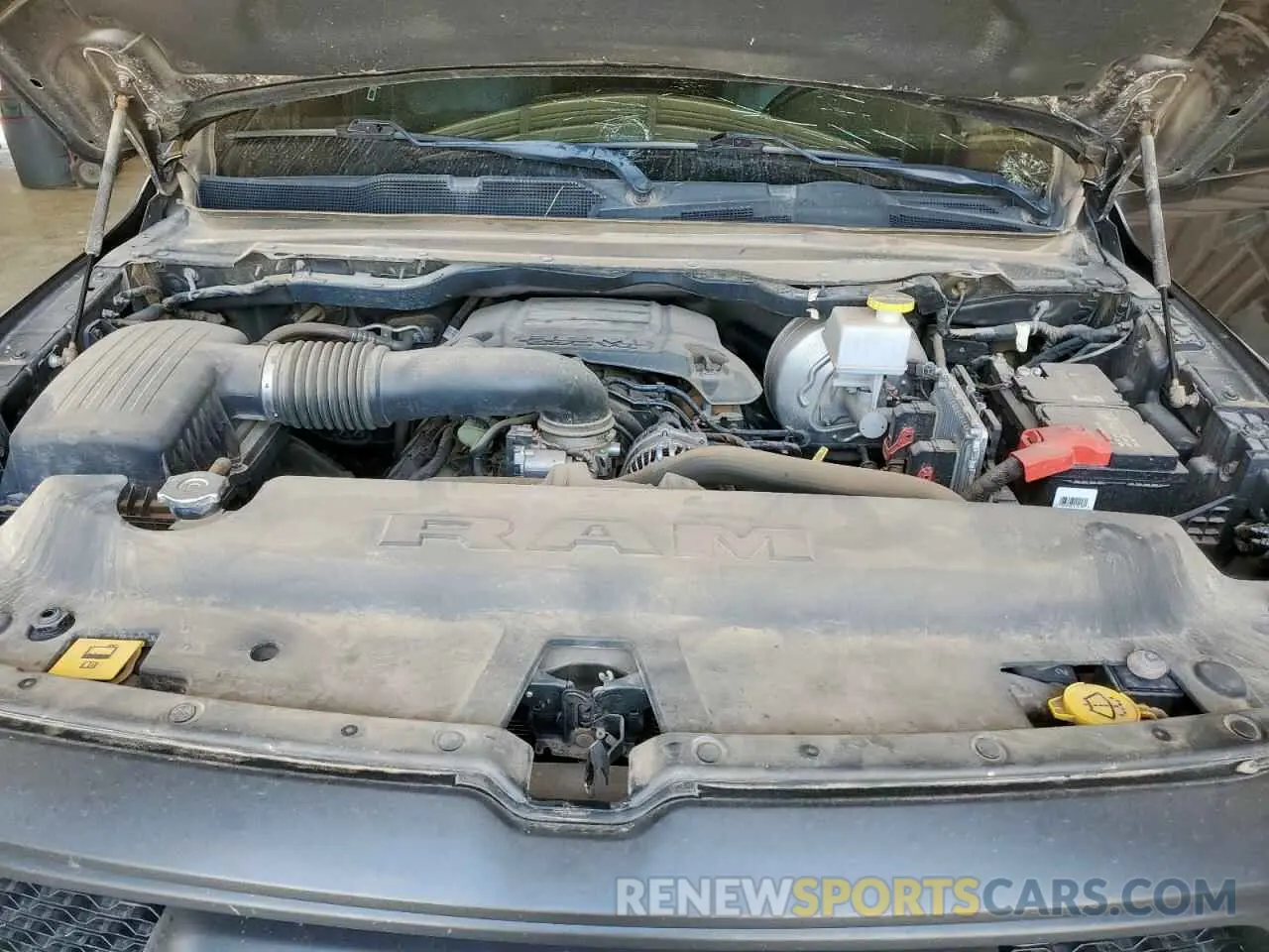 11 fotografías del automóvil dañado 1C6SRFLT6LN187542 RAM 1500 2020
