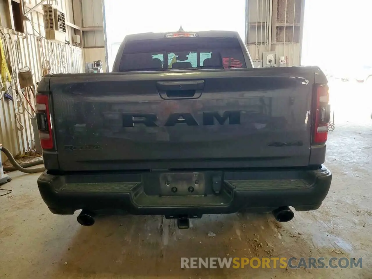 6 fotografías del automóvil dañado 1C6SRFLT6LN187542 RAM 1500 2020