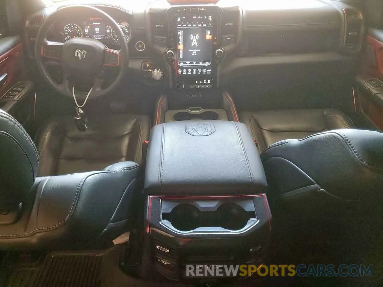 8 fotografías del automóvil dañado 1C6SRFLT6LN187542 RAM 1500 2020