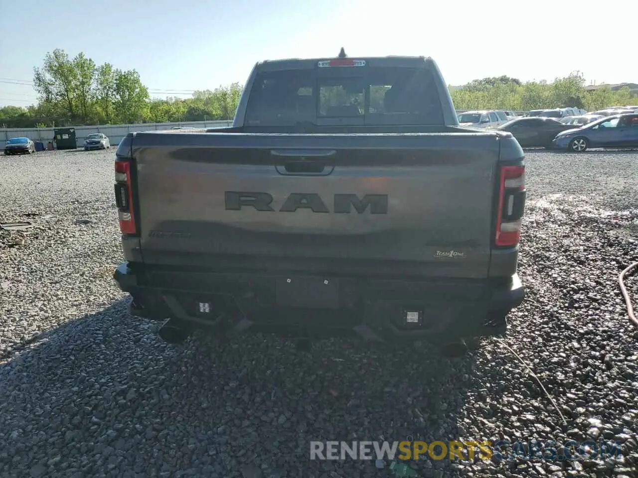 6 fotografías del automóvil dañado 1C6SRFLT6LN360847 RAM 1500 2020