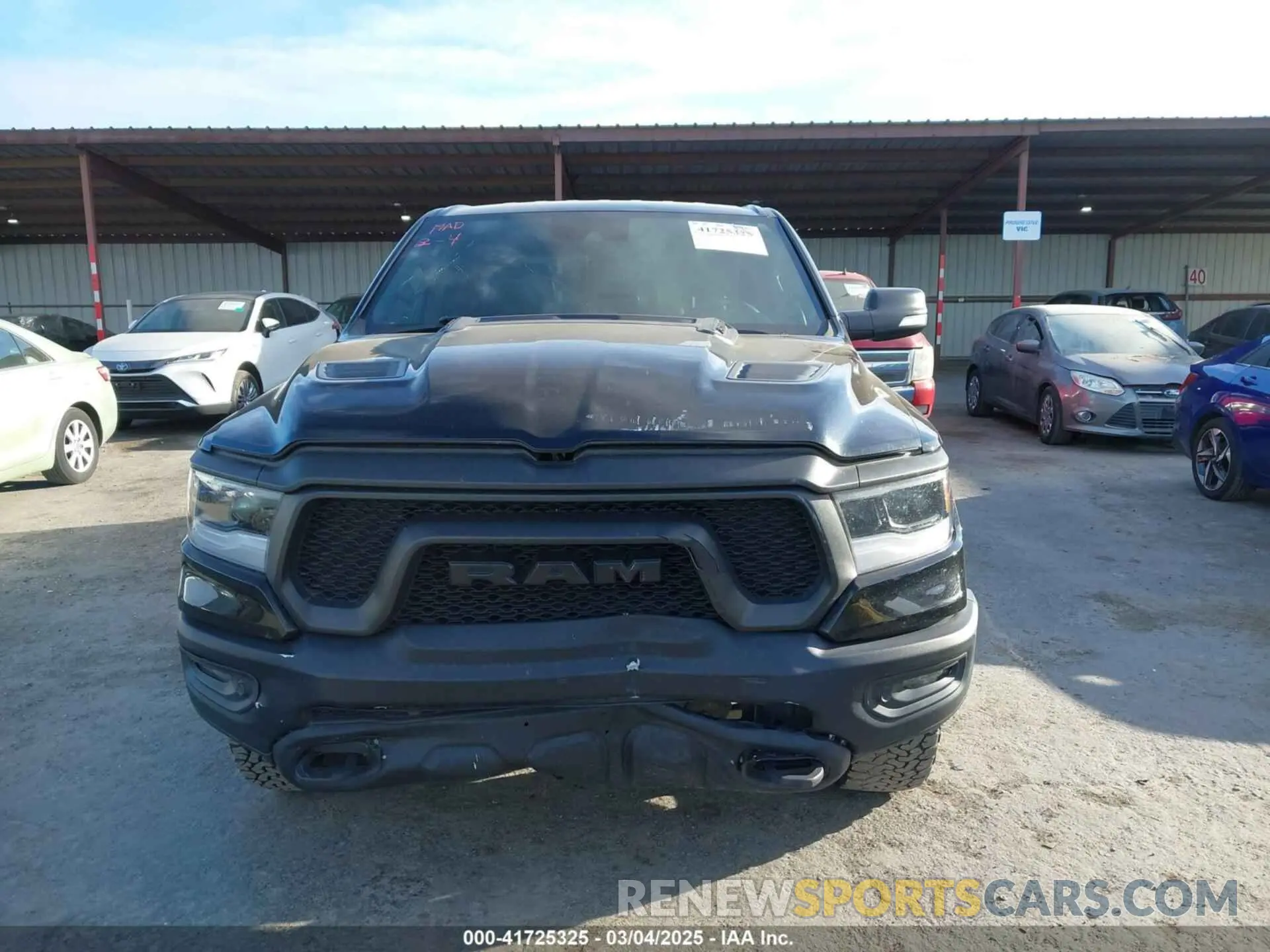 13 fotografías del automóvil dañado 1C6SRFLT8LN130355 RAM 1500 2020