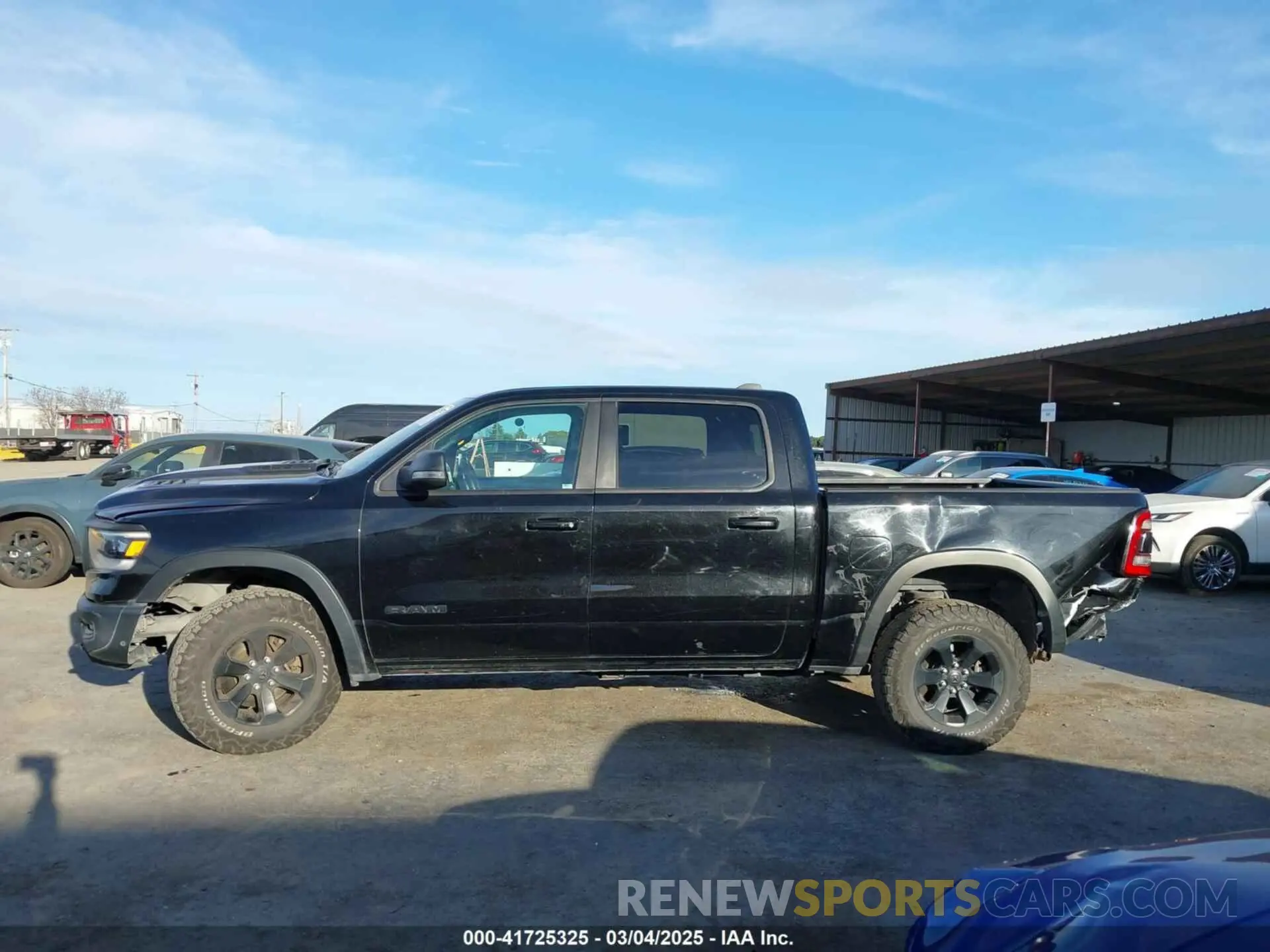 15 fotografías del automóvil dañado 1C6SRFLT8LN130355 RAM 1500 2020