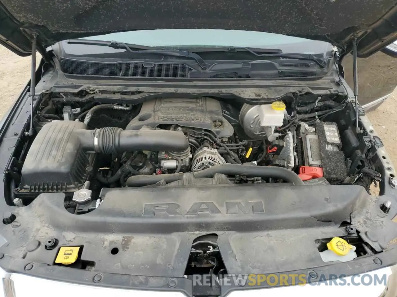 11 fotografías del automóvil dañado 1C6SRFPT9LN400039 RAM 1500 2020