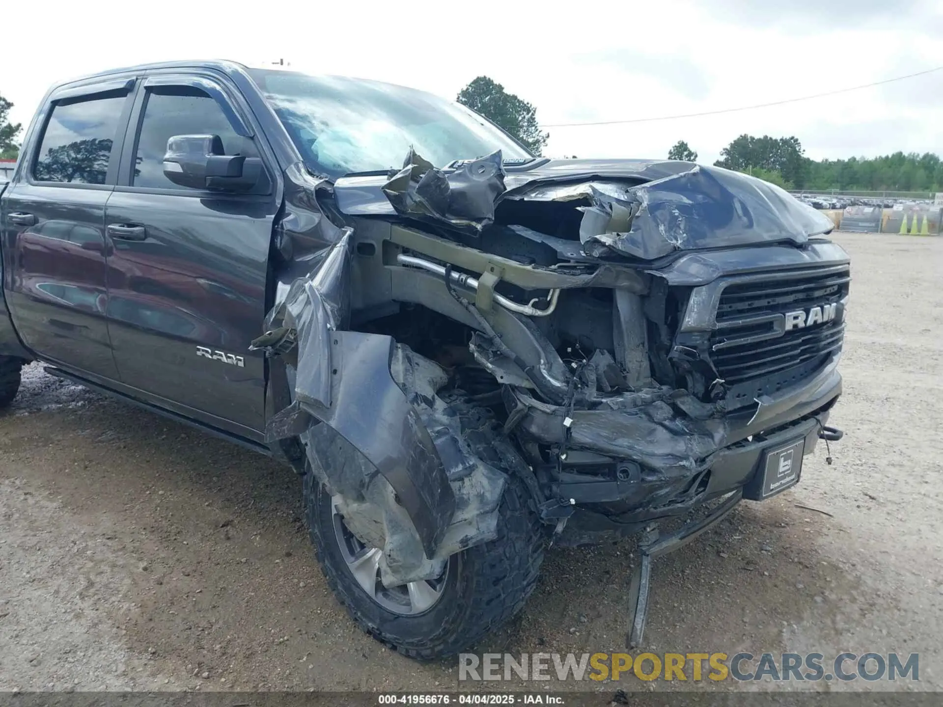 6 fotografías del automóvil dañado 1C6SRFRT5LN131230 RAM 1500 2020