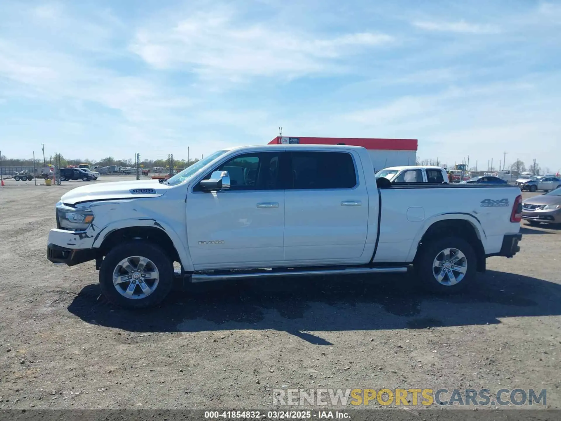 14 fotografías del automóvil dañado 1C6SRFRT5LN279572 RAM 1500 2020