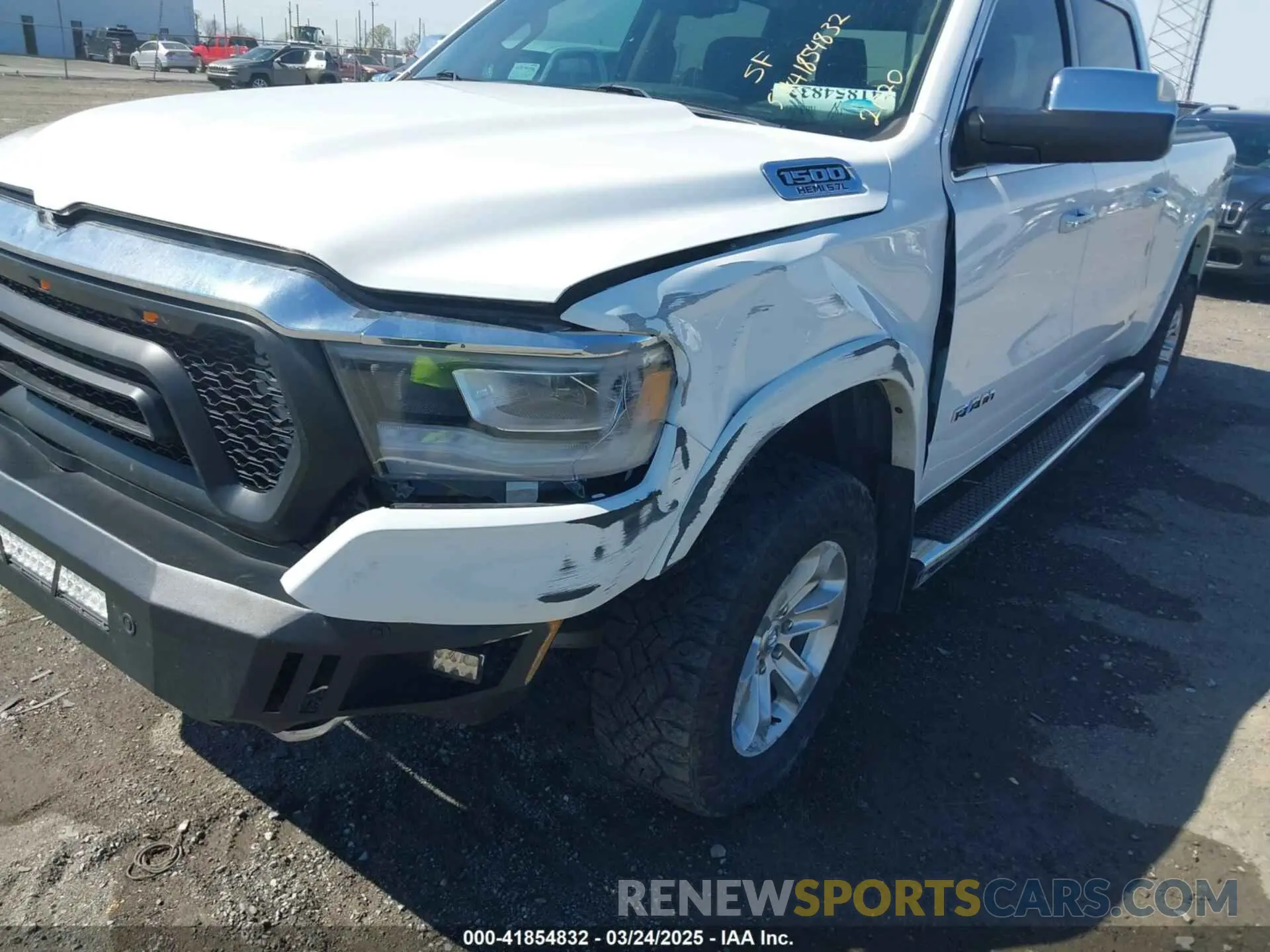 6 fotografías del automóvil dañado 1C6SRFRT5LN279572 RAM 1500 2020