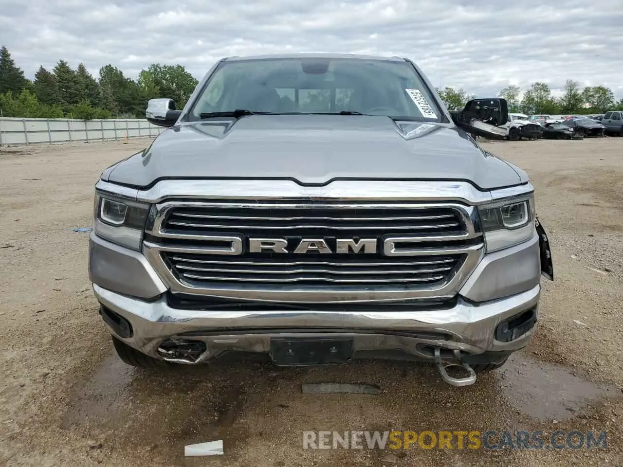 5 fotografías del automóvil dañado 1C6SRFRTXLN153613 RAM 1500 2020