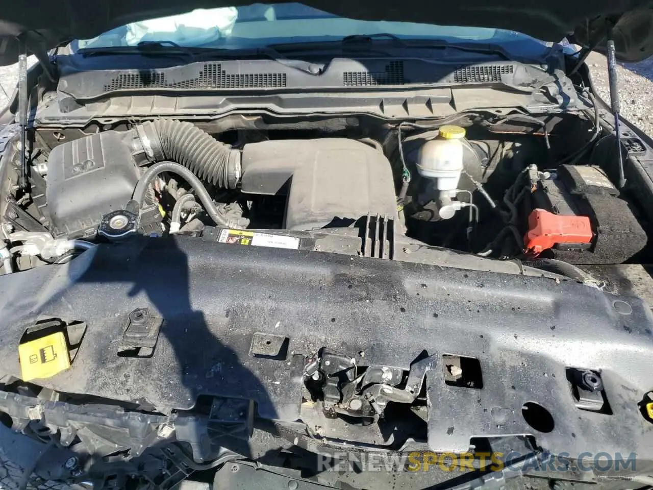 11 fotografías del automóvil dañado 3C6RR6KG8LG209634 RAM 1500 2020
